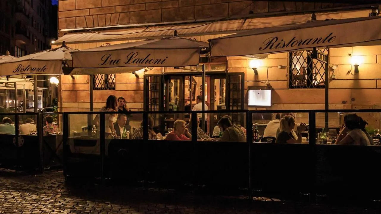Apartment Suite Borghese 42 Rome Italy