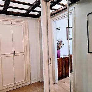Apartamento Piazza Di Spagna Heart Of Location, Roma